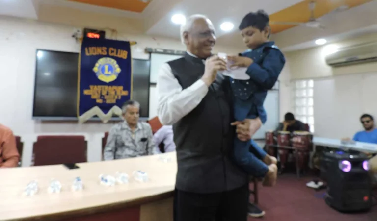 दिव्यांगों के अधिकारों पर मगनभाई पटेल का जोर: राष्ट्रीय स्तर पर समानता का आह्वान Blind Talent Show Ahmedabad Supported Patel