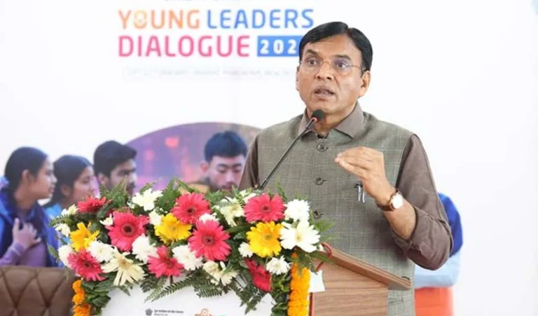 VBYLD 2.0: खेल और युवाओं का नया अध्याय? खेल Mandaviya Launches Young Leaders Dialogue