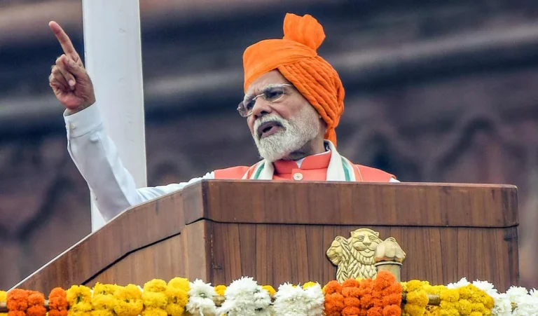 मोदी नेतृत्व: राजनीति में सेवाभाव का उदय? बीजेपी का भविष्य? राजनीति Modi’s Leadership India Global Progress