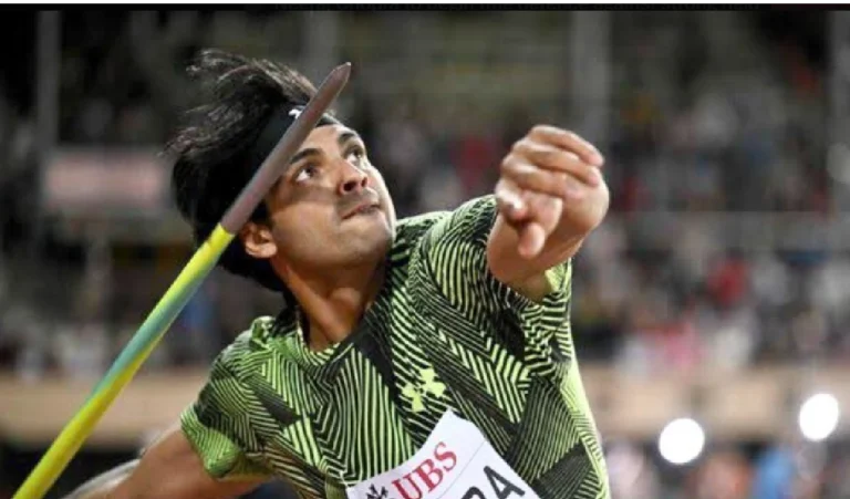 विश्व एथलेटिक्स: नीरज चोपड़ा ने भाला फेंक में किया कमाल, फ़ाइनल में प्रवेश! Chopra Wins Javelin Qualification Tokyo