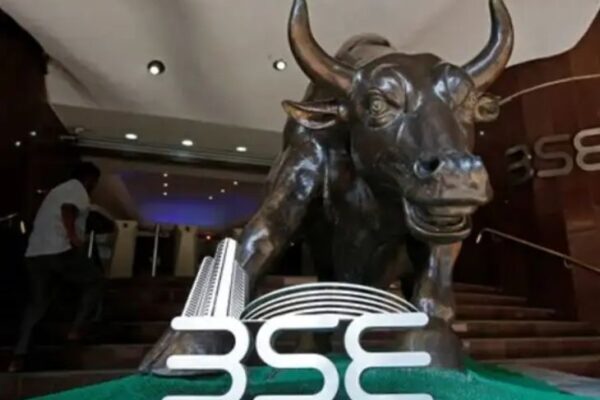 GST कटौती से शेयर बाजार में उछाल: सेंसेक्स 80,718 पर, निफ्टी 24,734 पर! Stock Market Surges Gst Cut Announcement