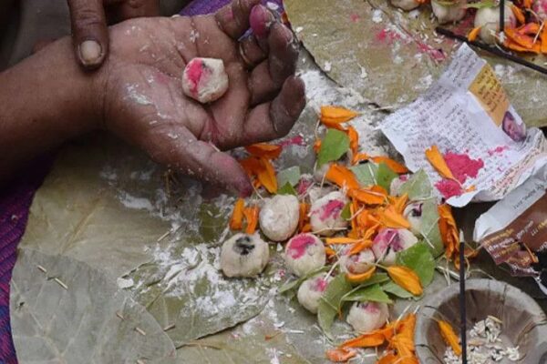 पितृ पक्ष 21 सितंबर तक: धर्म, पूजा, और श्राद्ध कर्म का महत्व Pitru Paksha Begins Bhadrapada Poornima