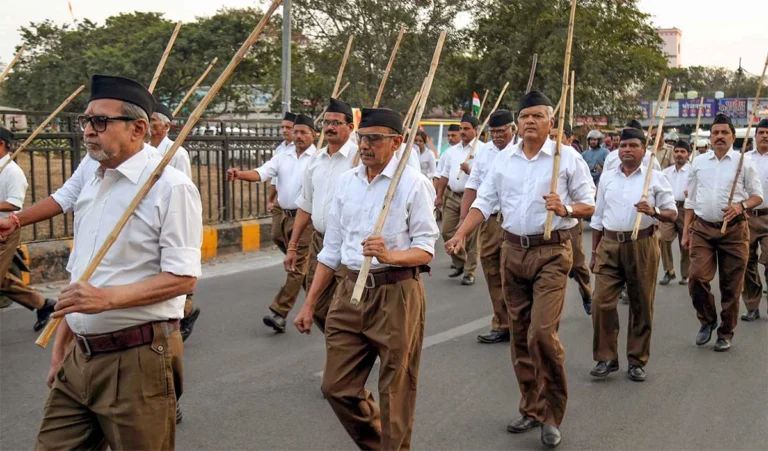 राष्ट्र निर्माण के लिए समर्पित राष्ट्रीय स्वयंसेवक संघ के गौरवशाली सौ वर्ष Breaking News Update