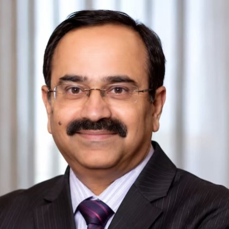 HDFC बैंक के नए MD और CEO बने अनूप बागची:RBI ने दी मंजूरी, शशिधर जगदीशन की जगह 27 अक्टूबर से कमान संभालेंगे