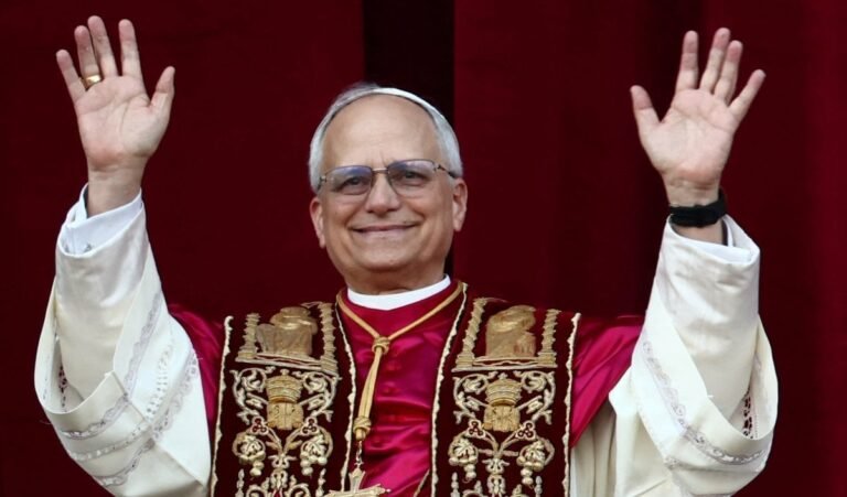 Pope Leo XIV Surgery | पोप लियो 14वें को हुआ फेफड़े का कैंसर, जेमेली अस्पताल में सर्जरी सफल, वेटिकन ने जारी किया मेडिकल बुलेटिन