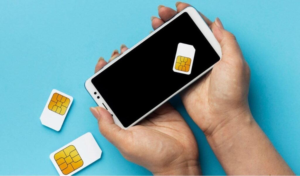 SIM Card Fraud Alert! SIM कार्ड को लेकर सख्त हुए नियम, लापरवाही पर 3 साल की जेल या 50 लाख रुपये तक जुर्माने का खतरा